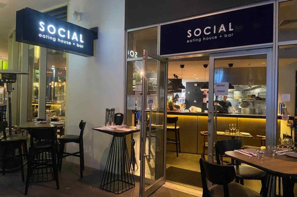 Social Eating House