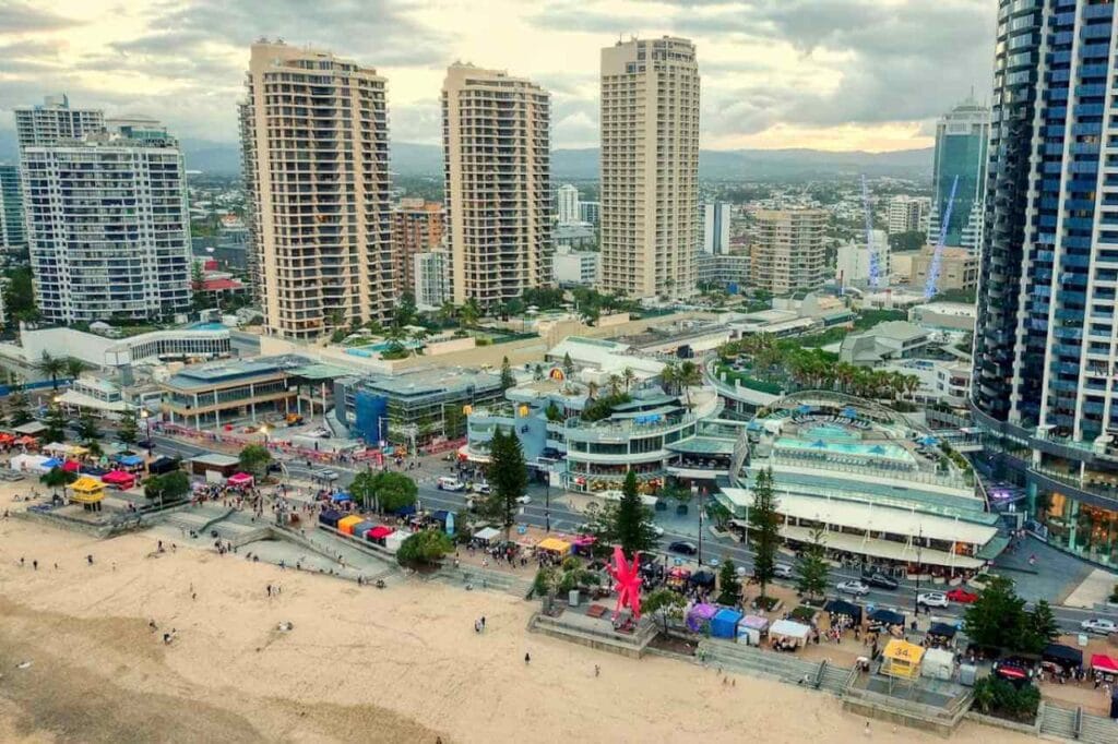 Surfer Paradise market